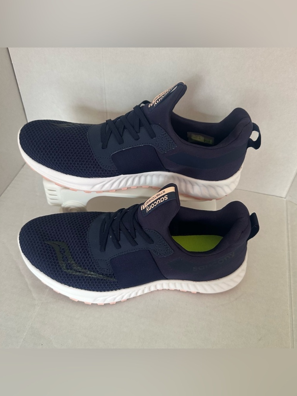 Saucony Stretch & Go Breeze Navy Blue Slip On Sneakers Women's Size 11 S30020-60